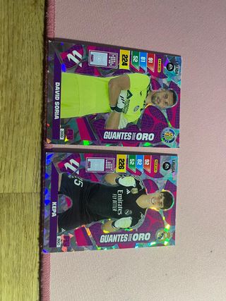 Cromos Adrenalyn XL 23-24: Kepa & Soria