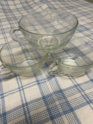 3 tazas cristal transparentes