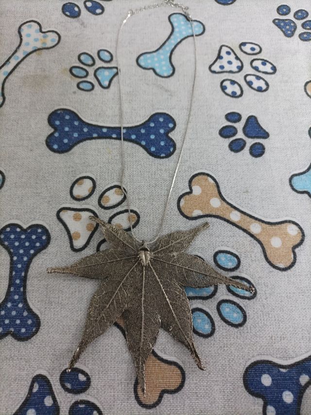 Collar Plata Hoja Maple