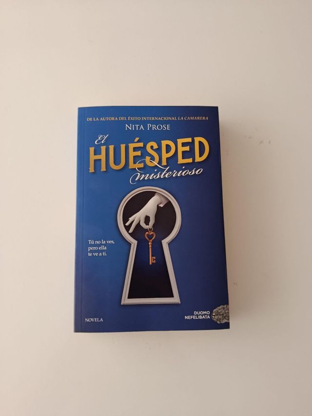 El huésped misterioso