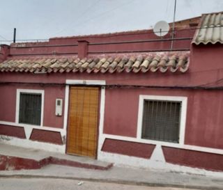 Casa en Hellín - barrio del calvario 34000€
