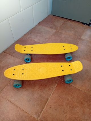 2 Monopatines Decathlon Amarillos