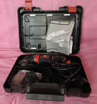 Lijadora Black+Decker MT300KA 300W