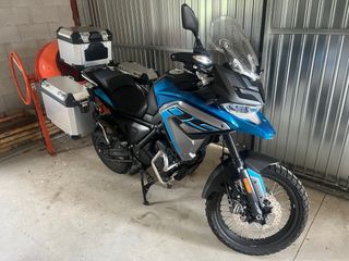 Voge 650 DSX - Moto Trail