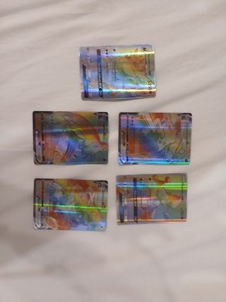 4 cartas Pokémon GX - Brillantes