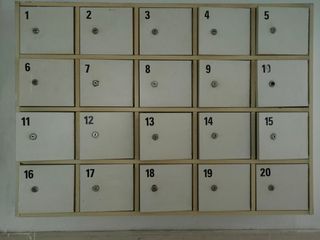 Armario de 20 Lockers con llaves - Gabinetes