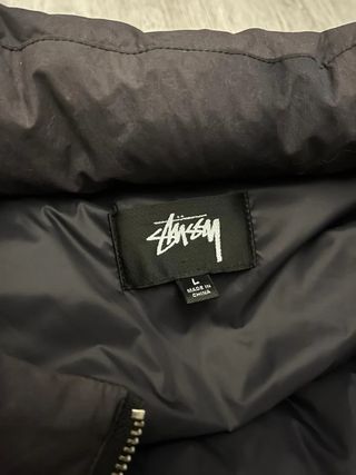 Piume in nylon riciclato Stussy - Nero vintage