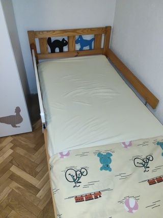 Cama infantil Ikea -  con protectores