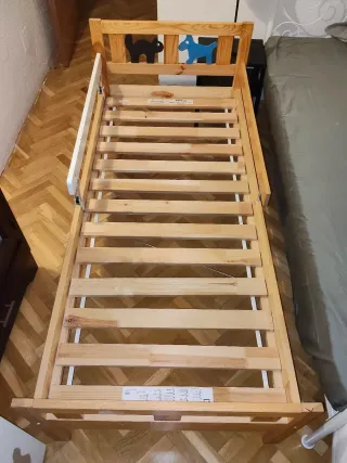 Cama y colchon infantil Ikea -  con protectores