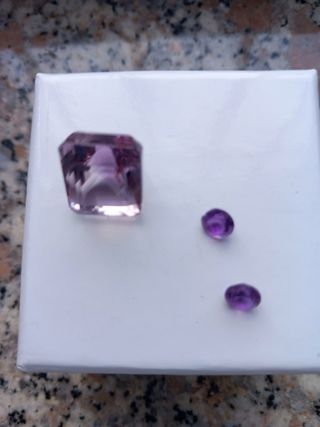 Quarzo Ametista: Pietra preziosa viola