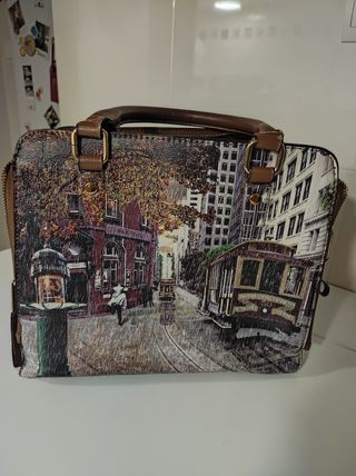 Bolso de mano ilustrado de Parfois