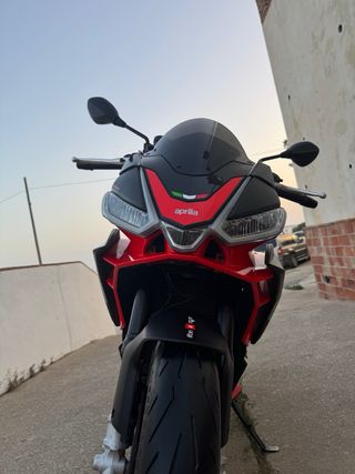 Aprilia Tuono 660 perfectas condiciones