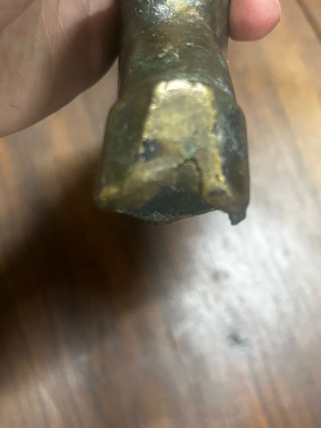 Rubinetto in bronzo antico