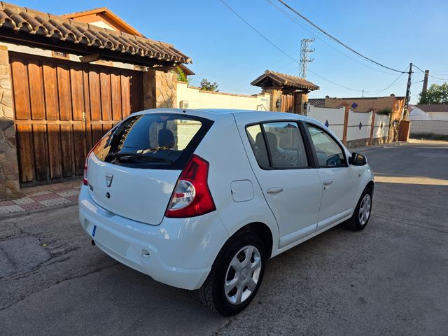 Dacia Sandero 2010 1.5dci laureate 85cv