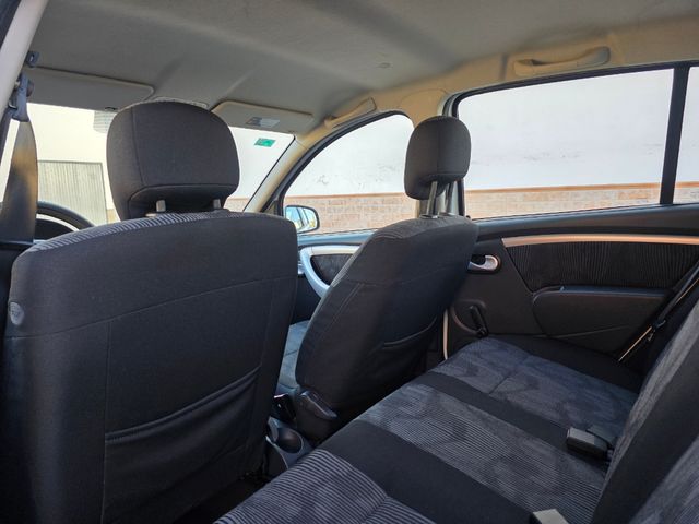 Dacia Sandero 2010 1.5dci laureate 85cv