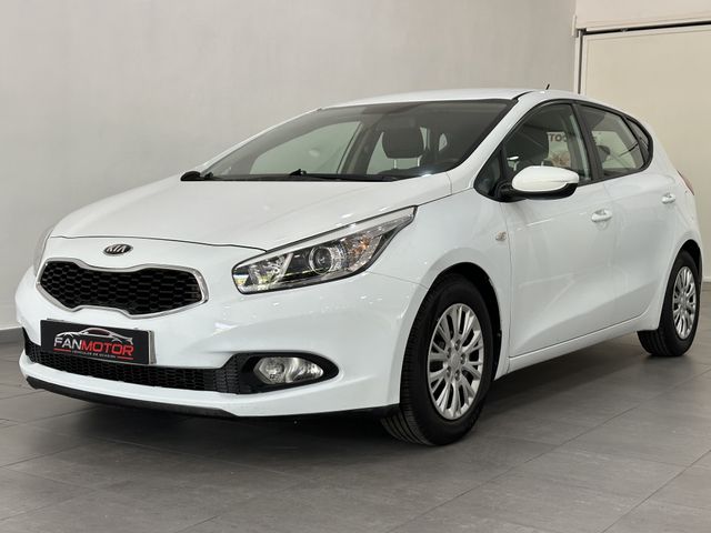 KIA Ceed 2014