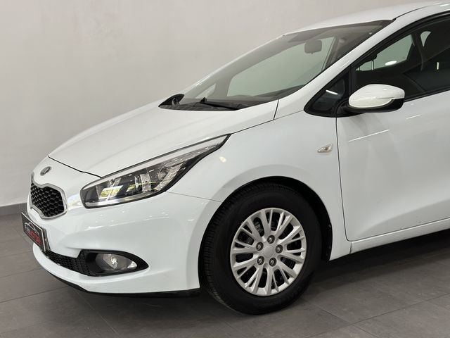 KIA Ceed 2014