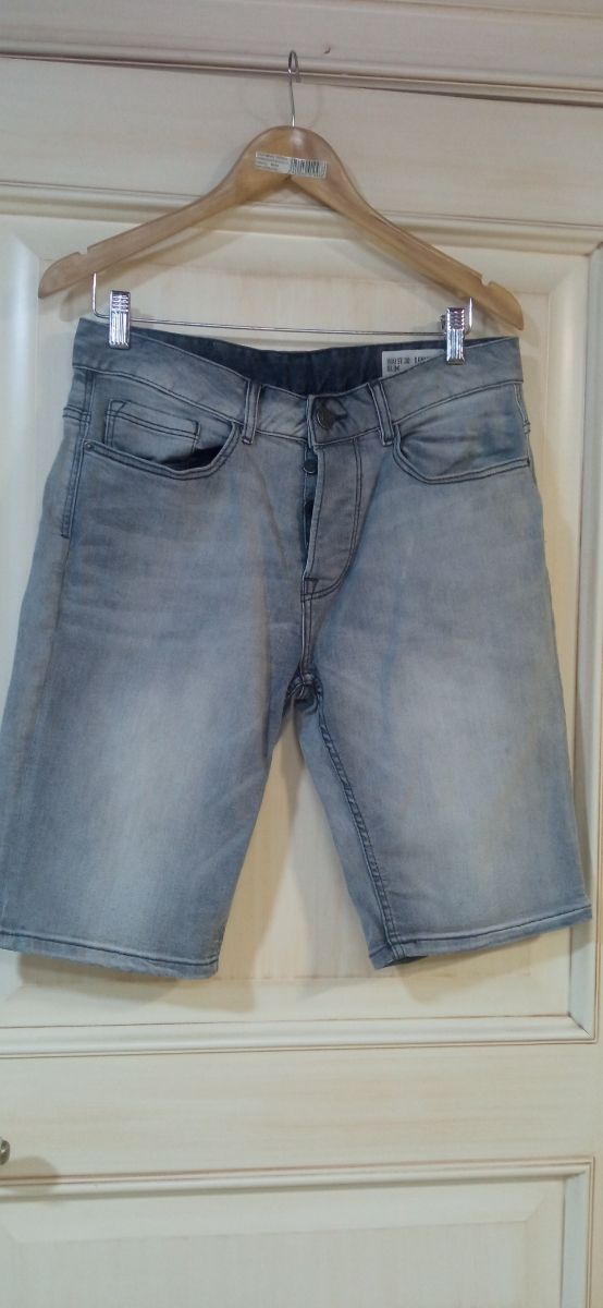 Bermudas Hombre Gris - M