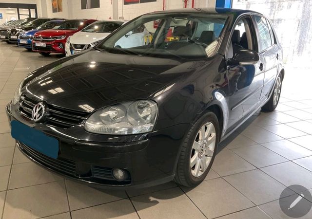 Volkswagen Golf 2005