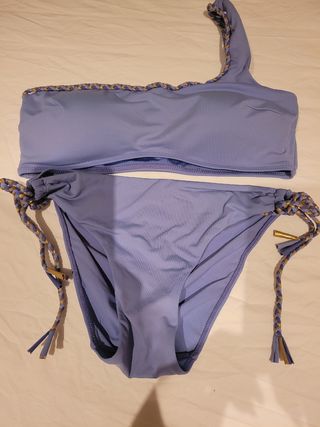 Bikini azul y dorado