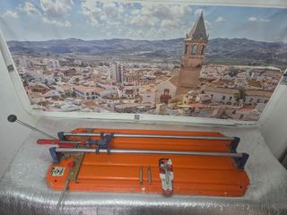 Alquiler Cortadora de baldosas rubi
