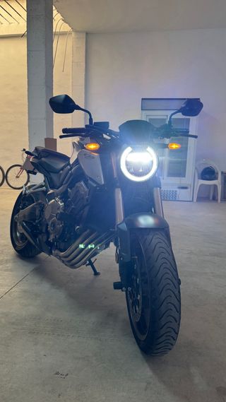 Honda CB650R