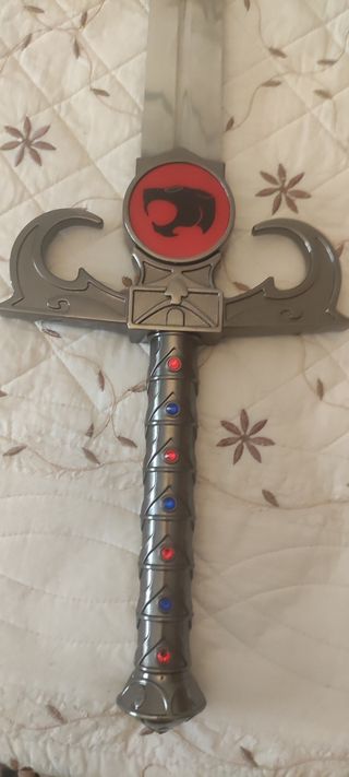Espada del Augurio.
Sword of Omen
Thundercats