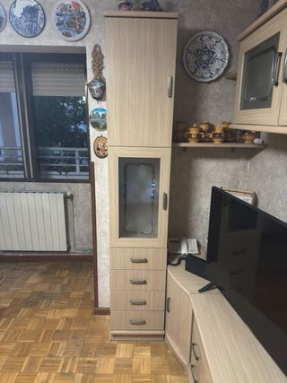 Muebles de salón y auxiliar en excelente estado.