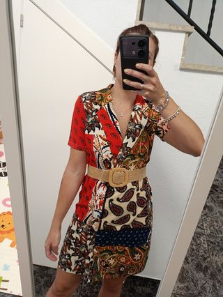 Vestido corto multicolor
