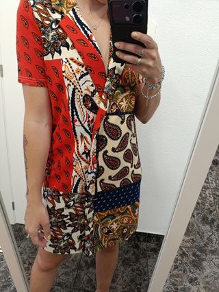 Vestido corto multicolor