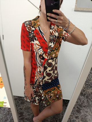 Vestido corto multicolor