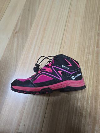 Botas Neakpeak niña
