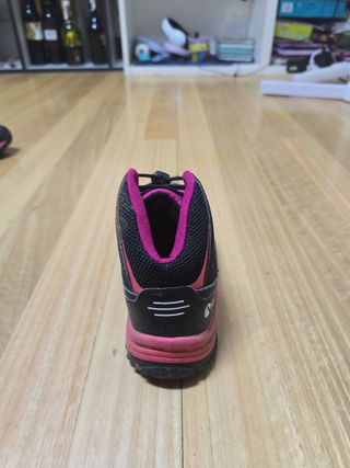 Botas Neakpeak niña - rosas y negras