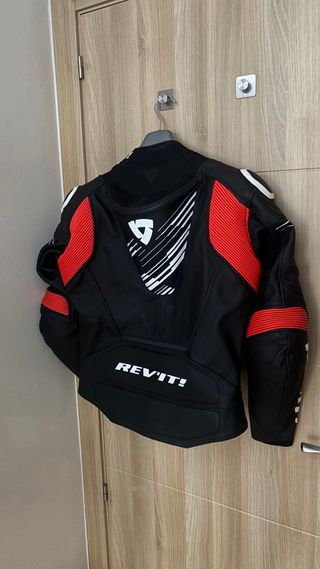 Chaqueta moto REV'IT! cuero