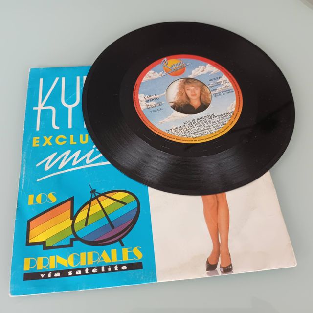 Vinilo, 7", 45 RPM. Kylie Minogue – Kylie Mix