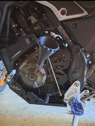 Embudo aceite Yamaha Ténéré 700