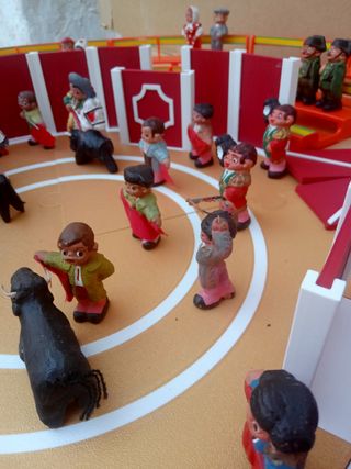 Figuras Alborox TOROS PARA TODOS Tarde de toros.