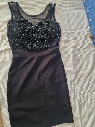 Vestido blanco y negro