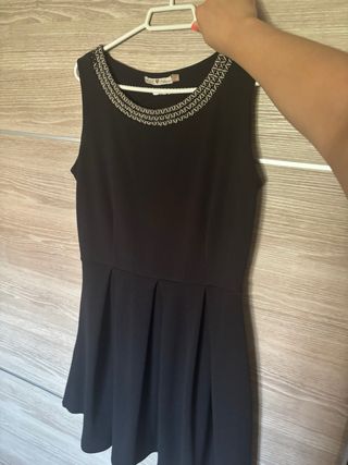 Vestido negro fiesta corto