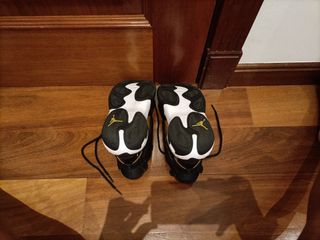 Zapatillas Jordan baloncesto - Negro/Dorado