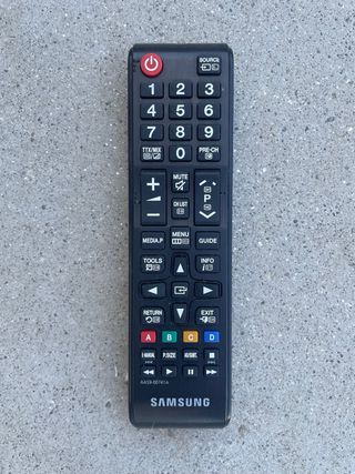 TV Samsung 22"