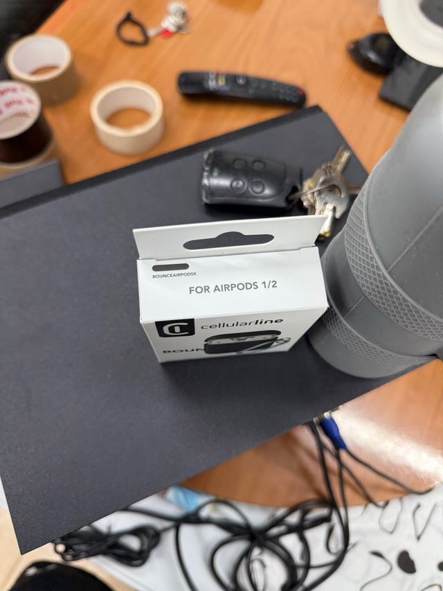 Fundas AirPods 1/2 Cellularline