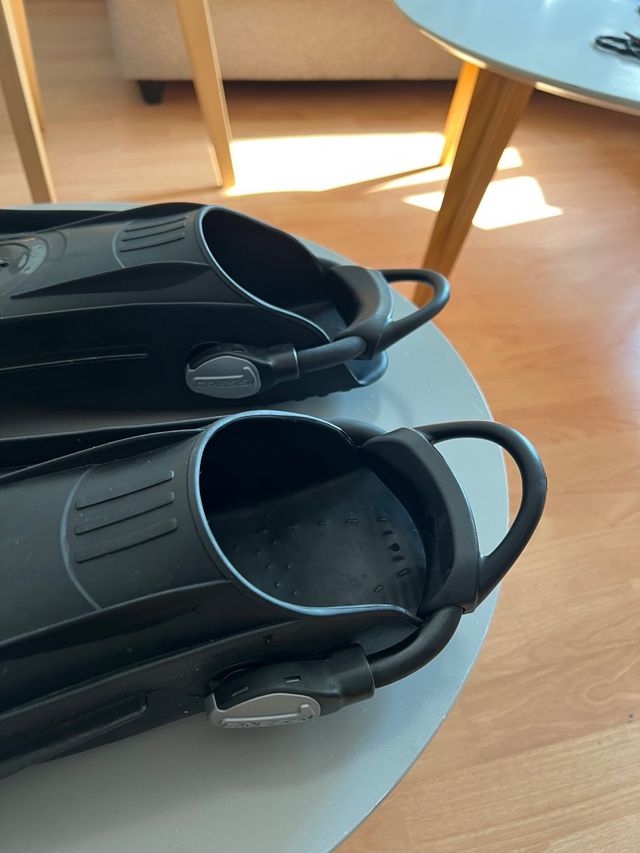 Aletas Cressi Pro Light + upgrade Tiras elásticas