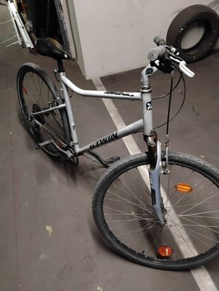 Bicicleta 29" Btwin Trekking