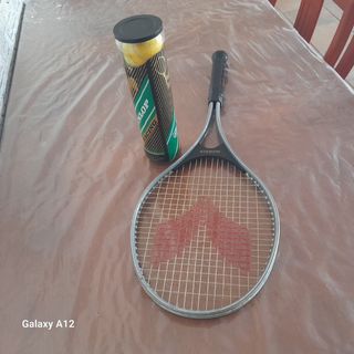 Raqueta Tenis Morris con bolas