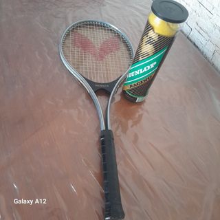 Raqueta Tenis Morris con bolas