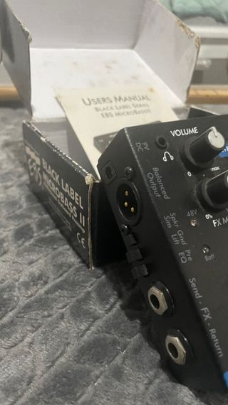 EBS Microbass II: preamp de Bajo