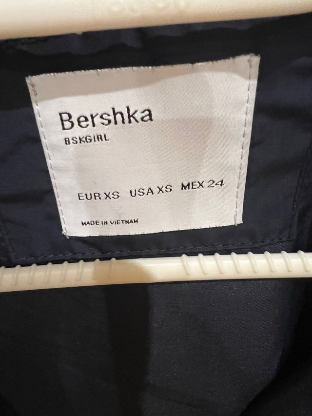 3 Chaquetas Bershka talla S - Azul, Rosa