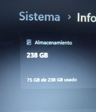 Portátil Lenovo - Negro Windows 11 home