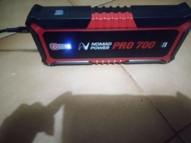 Arrancador Nomad Pro 700